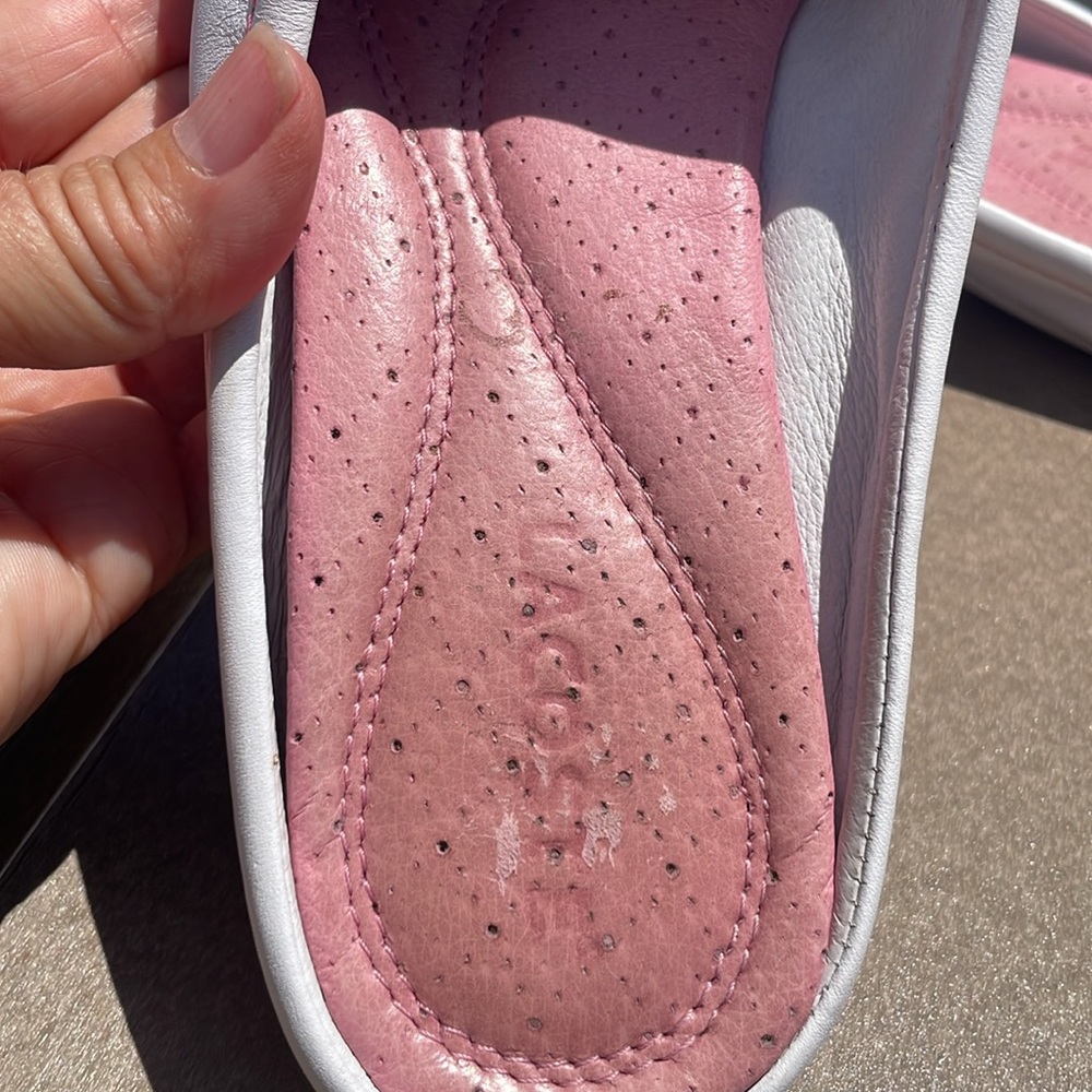 Lacoste vintage slip on white and pink preppy sneakers SZ 7 1/2 - Picture 4 of 6